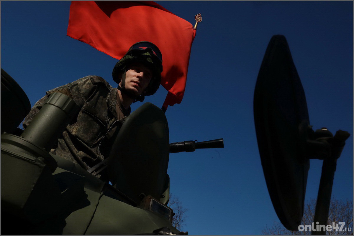 Гатчина. 9 мая. Парад Победы