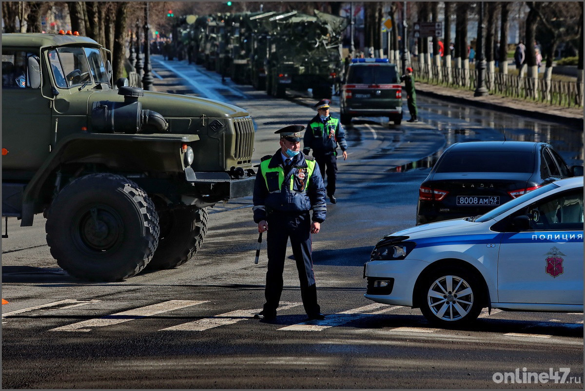 Гатчина. 9 мая. Парад Победы