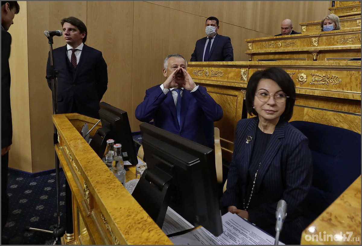 Первое заседание Законодательного собрания 7-го созыва