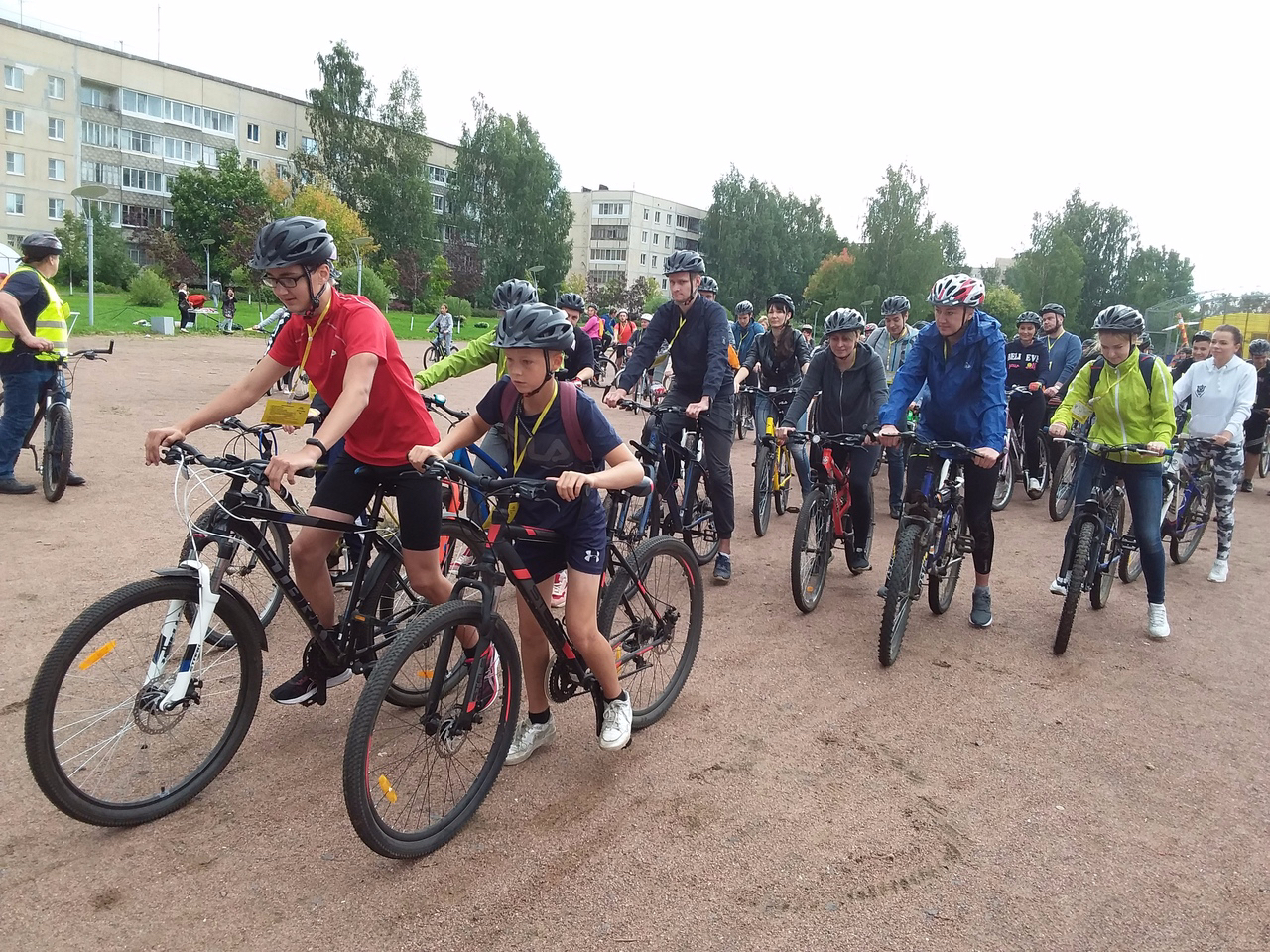 парк поколений в тихвине