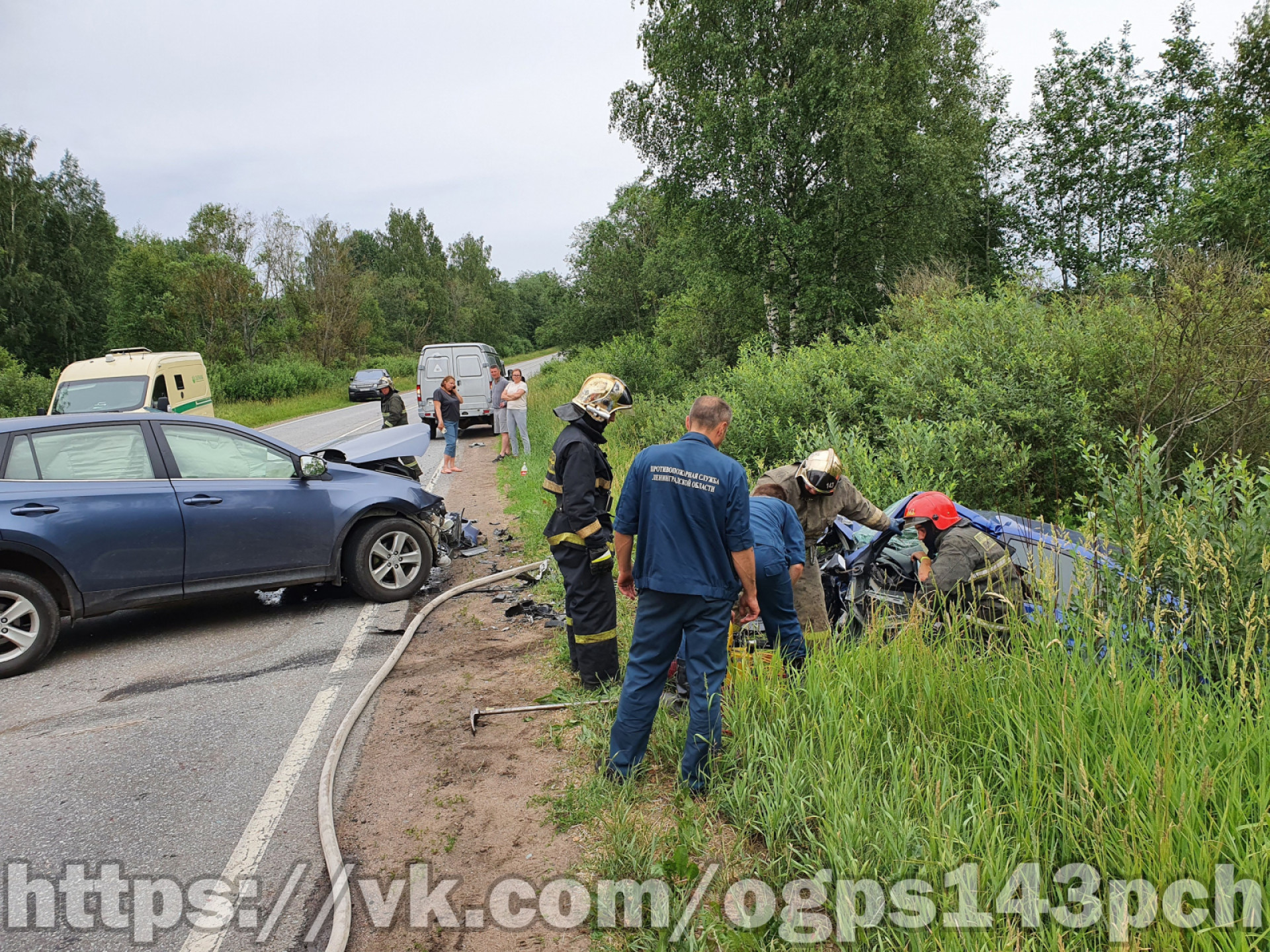 После ДТП под Приозерском загорелась иномарка, есть пострадавшие |  29.06.2021 | ЛенОбласть - БезФормата