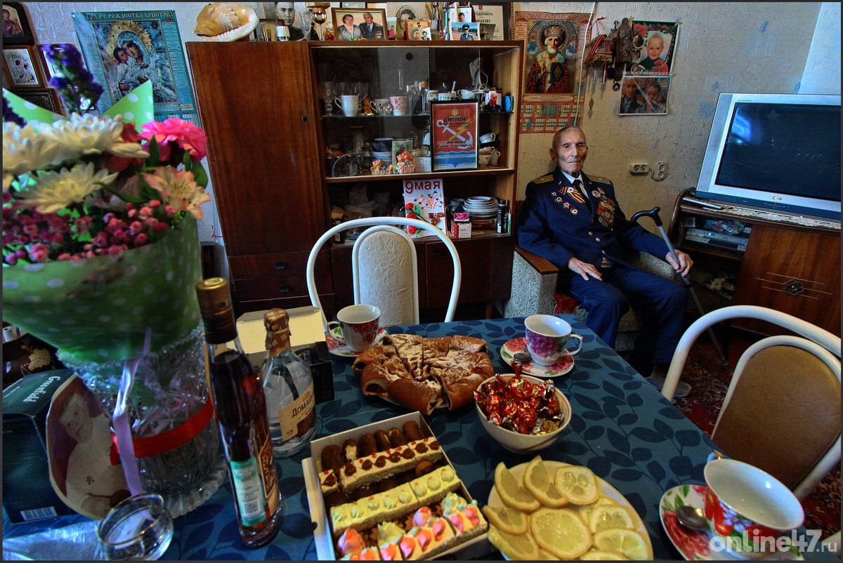 Почетный житель Кировска Георгий Александрович Лончаков, 100-летний ветеран накануне Дня Победы