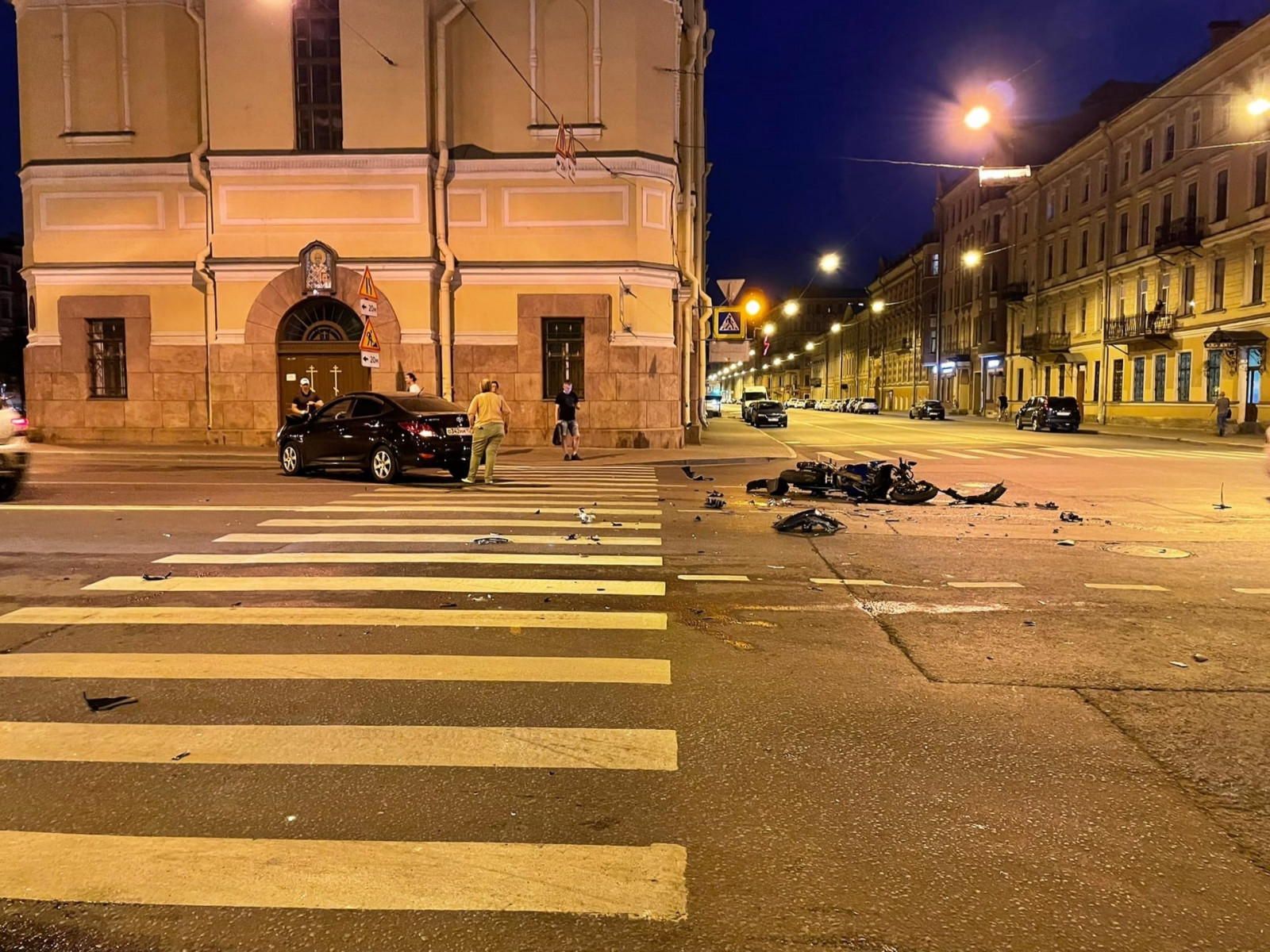 Мотоциклиста увез реанимобиль после ДТП в Адмиралтейском районе |  14.07.2021 | ЛенОбласть - БезФормата