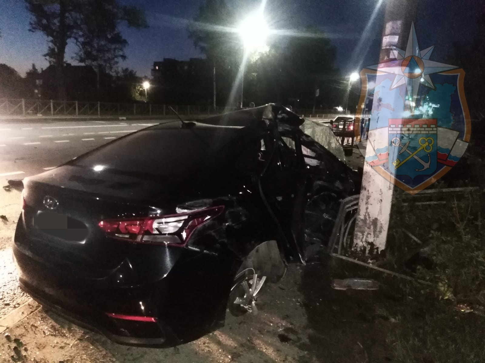 Водитель и пассажиры пострадали в жестком ДТП в Тосно | 06.08.2023 |  ЛенОбласть - БезФормата