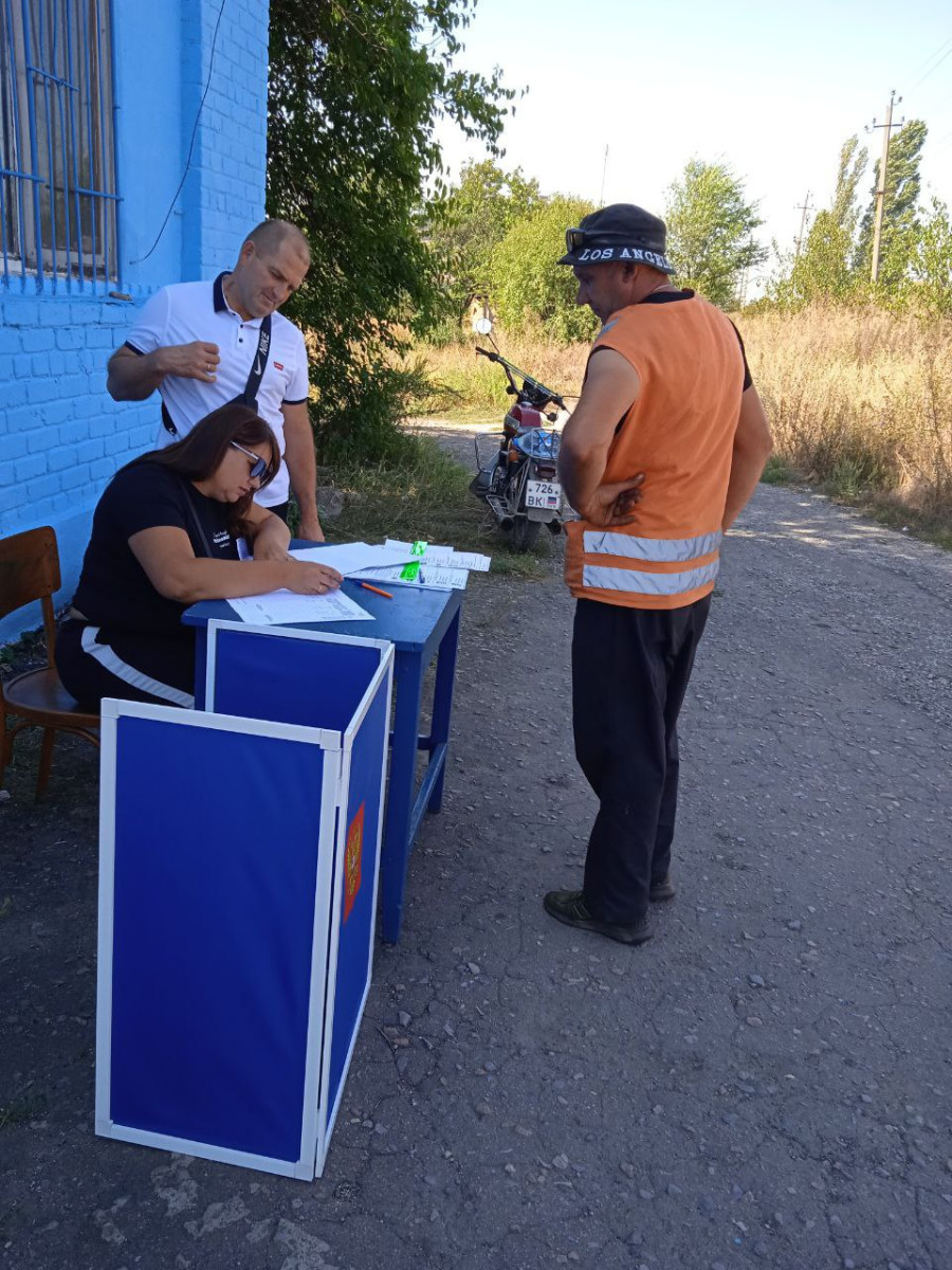 В подшефном Енакиево началось досрочное голосование в рамках выборов  депутатов | 01.09.2023 | ЛенОбласть - БезФормата