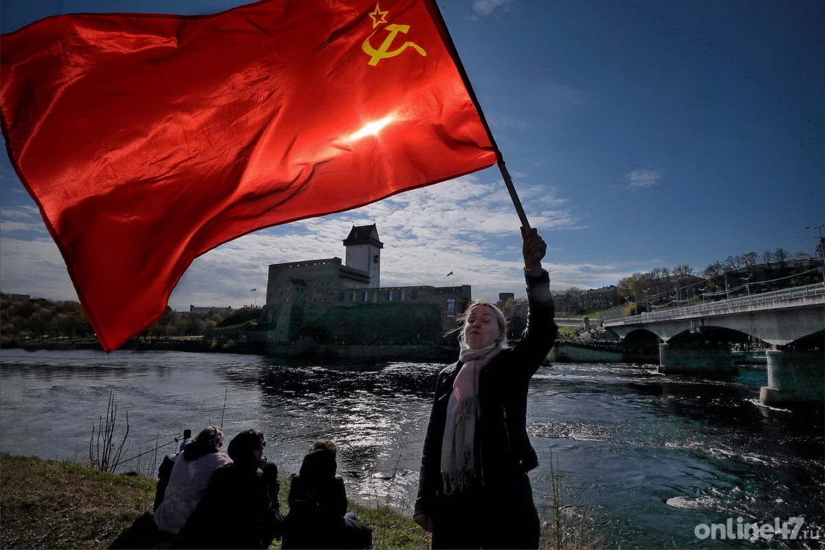 Ивангород. 9 мая. Концерт «Берега Победы»