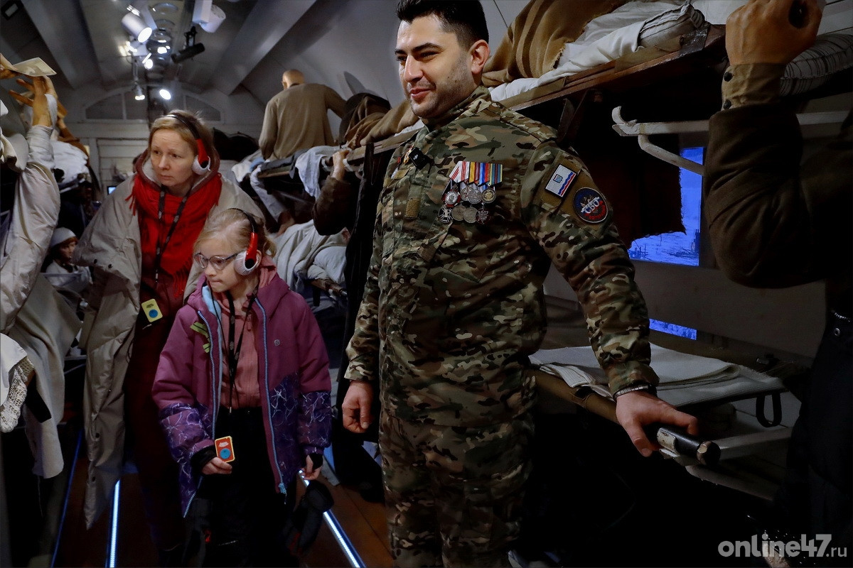 «Поезд Победы» в Гатчине
