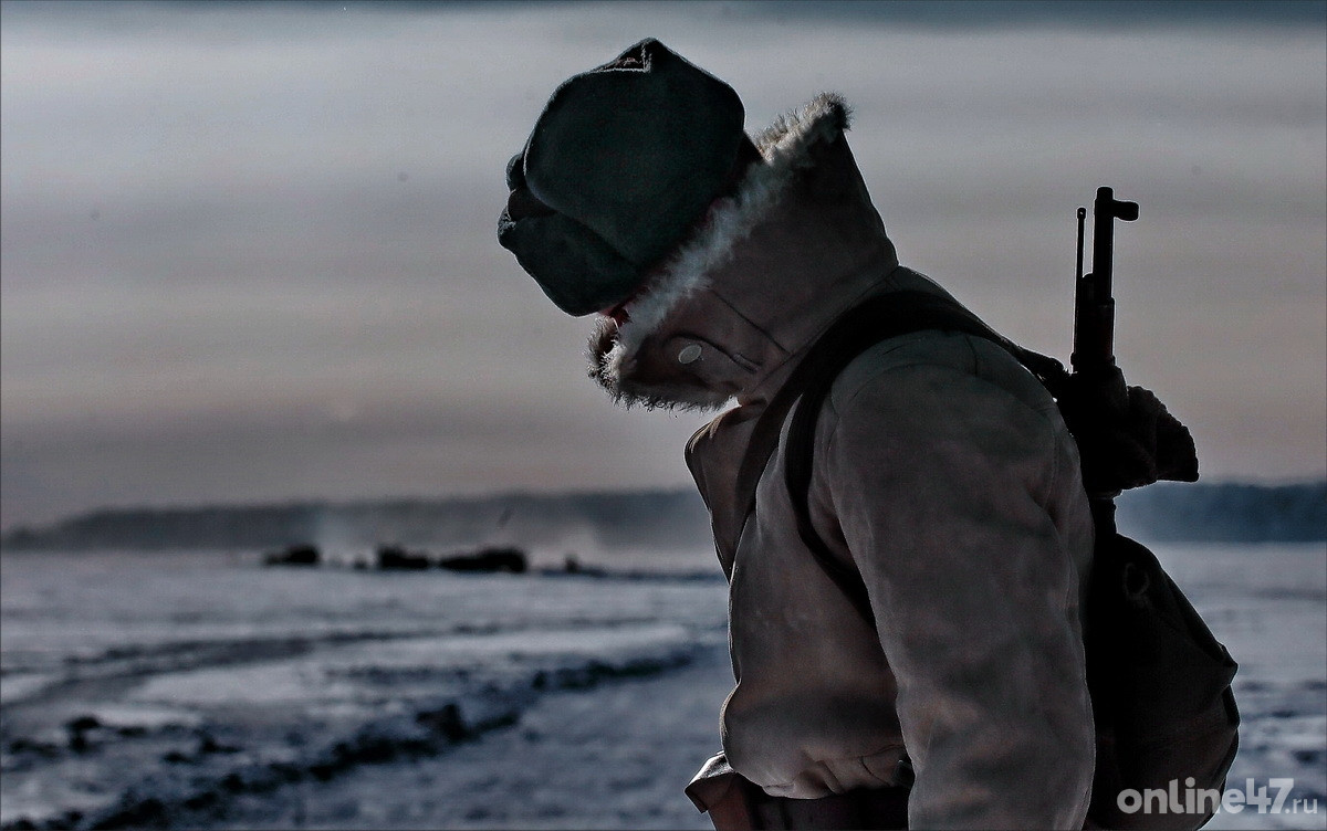 Ладожское озеро.  Первая реконструкция автопробега «Дорога жизни»