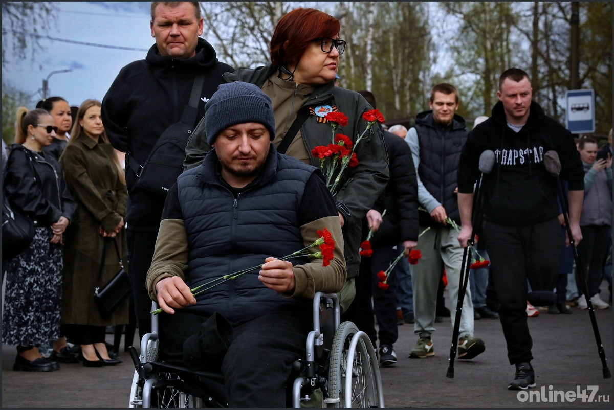 Сертолово. Открытие памятника участникам Специальной военной операции