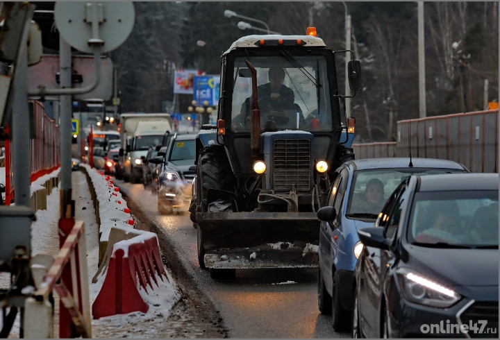 Названы пять трасс в Ленобласти, на которых введут скоростные ограничения 16 января