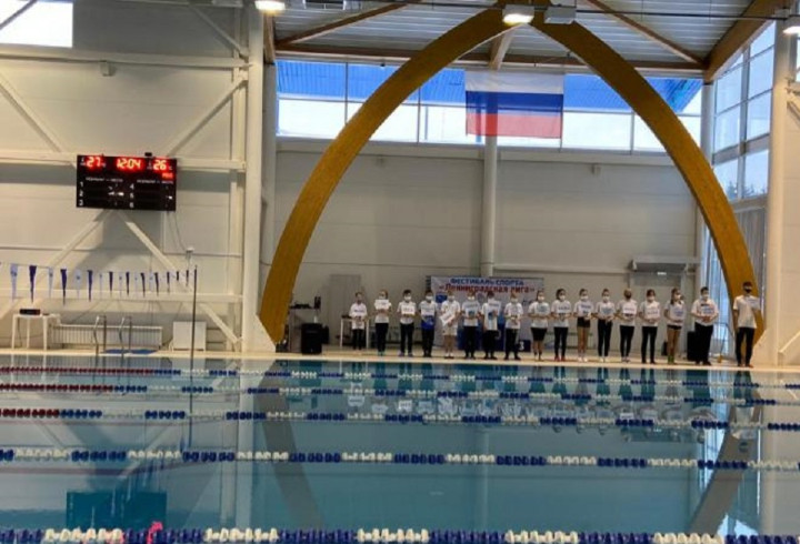 В Ленобласти стартовали соревнования по плаванию среди детей