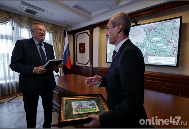 Фоторепортаж: как губернатор Ленобласти и посол Румынии перспективы сотрудничества обсуждали