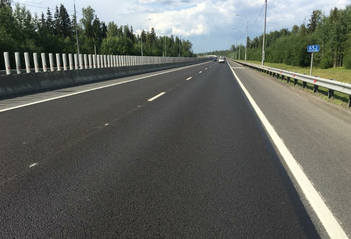 Более 30 километров трассы М-10 «Россия» отремонтировали в Тосненском районе