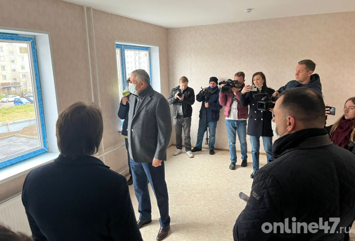 «Сможем строить еще больше»: Александр Дрозденко анонсировал новую программу строительства социального жилья