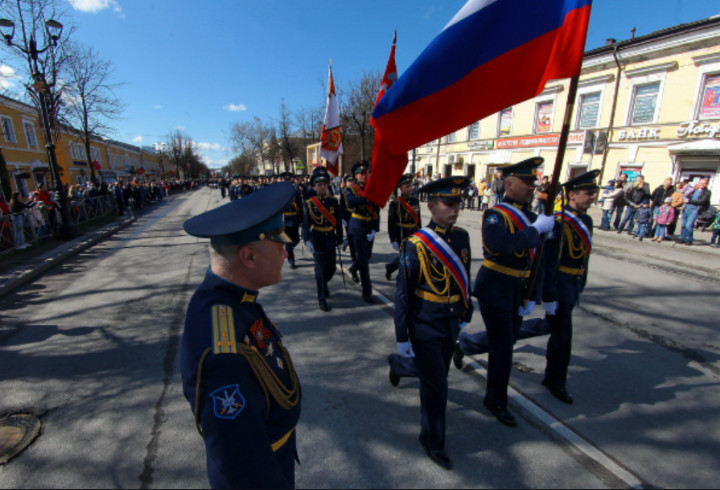 Знаковое событие: ЛенТВ24 впервые покажет трансляцию парада Победы и Бессмертного полка