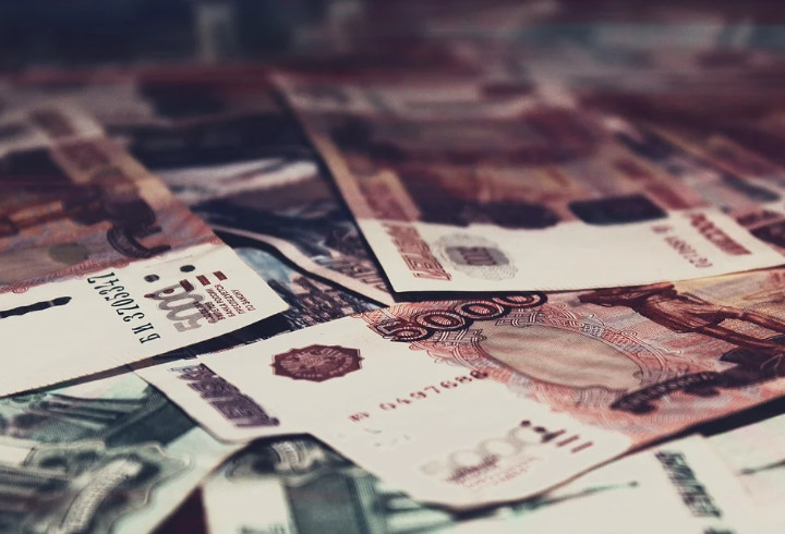 РБК: в России выявили новую схему обналичивания денег с помощью туристического кешбэка