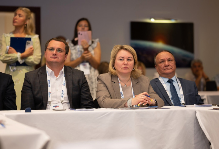 Лира Бурак принимает участие во II Всероссийском форуме «Единство в согласии» в Самаре