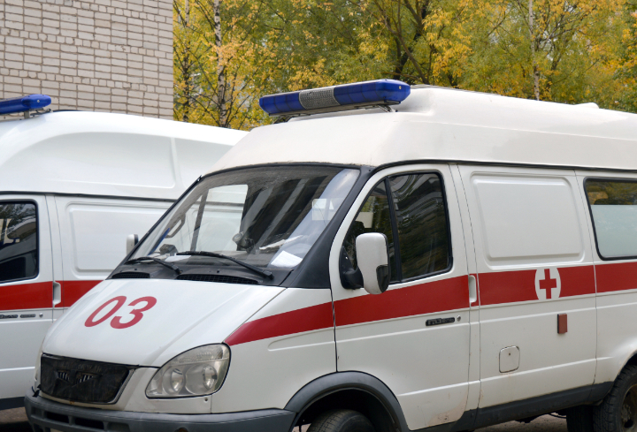 Школьник попал под колеса Infinity в Красносельском районе Петербурга
