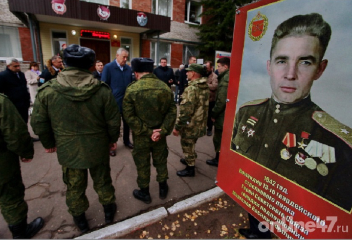 Александр Дрозденко: особые пожелания военнослужащих по поддержке их семей будут выполнены
