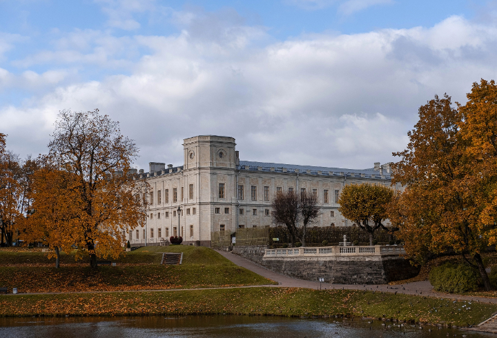 Собственный сад Гатчинского дворца закрывается на зимний сезон