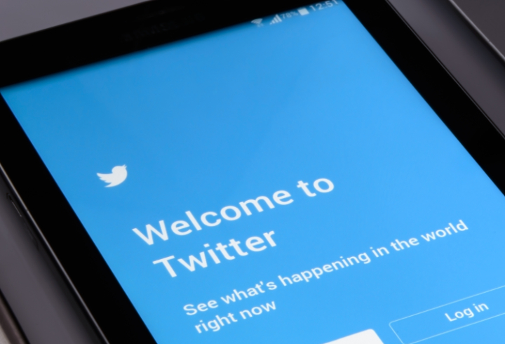 В ЕС обеспокоились судьбой Twitter из-за перемен в компании