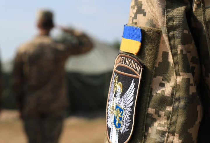 РИА Новости: командиры ВСУ наказывают мобилизованных рытьем окопов на передовой
