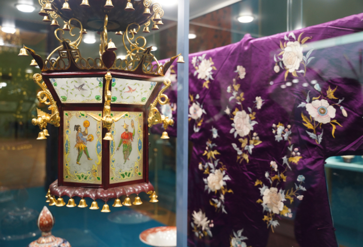 Выставка "Мир русского дворянства" с предметами из собрания Эрмитажа открылась в Юсуповском дворце