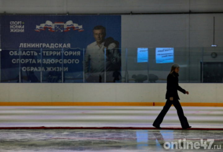 Более ста бесплатных площадок для катания на коньках открыли в Ленобласти