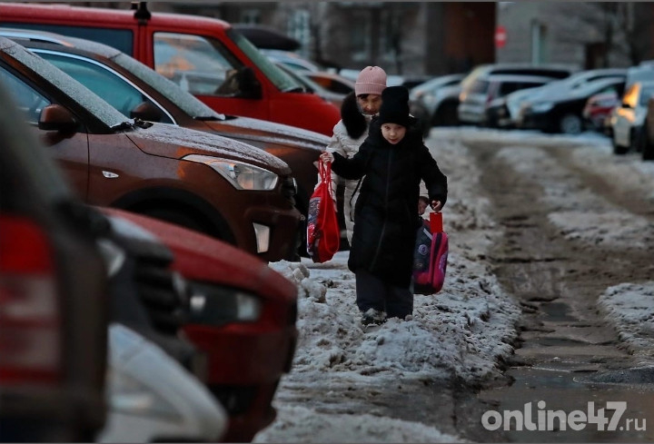 Более тысячи нарушений при уборке снега выявили в Петербурге с конца ноября