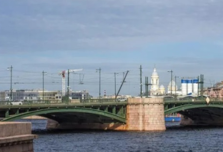 В Петербурге с 22 декабря возобновится движение троллейбусов по Биржевому мосту
