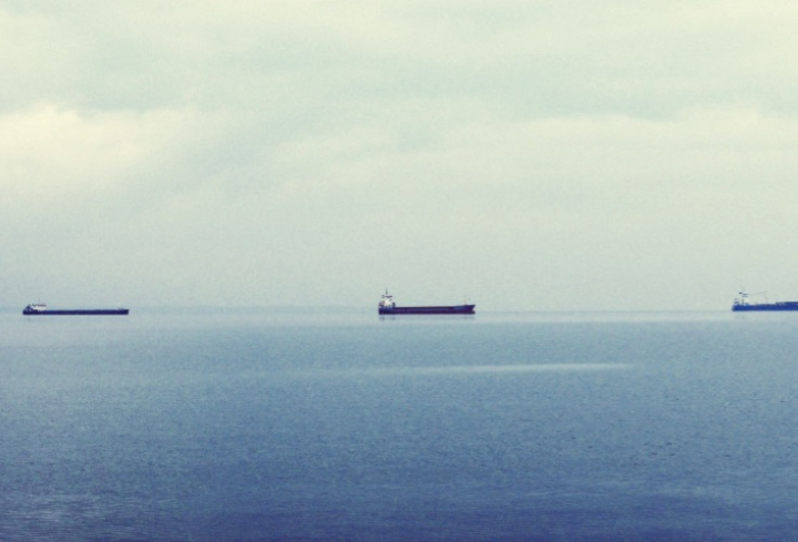 WSJ: экспорт российской нефти морским путем снизился в декабре на 22%