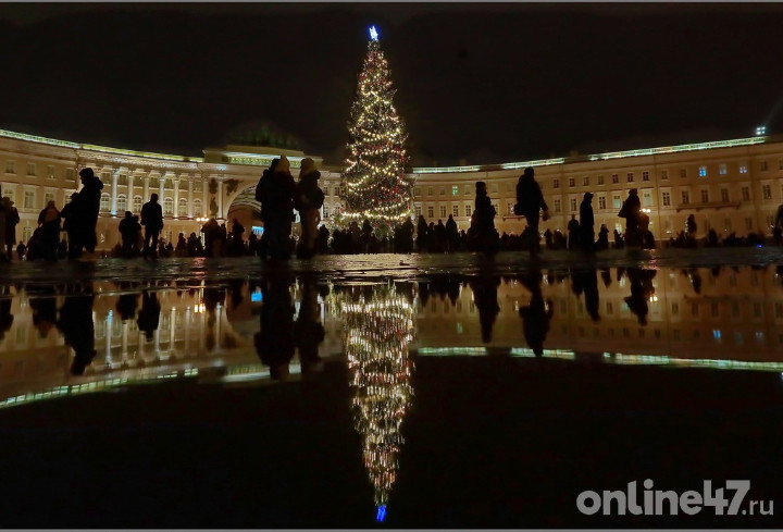 Стало известно, где в Петербурге можно будет запускать фейерверки в новогодние праздники