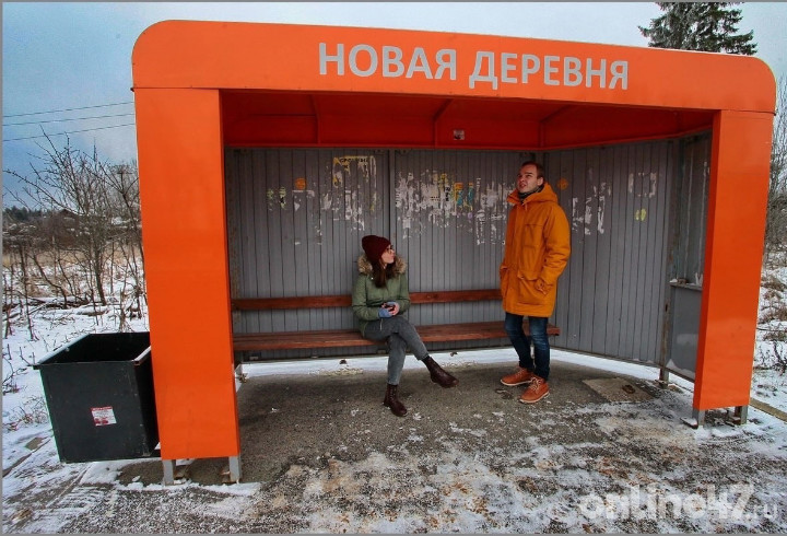 Александр Дрозденко поручил увеличить количество автобусных остановок и линий освещения в Ленобласти