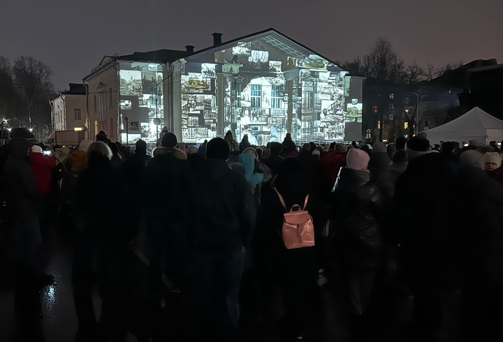 В Кировске показали лазерное шоу о прорыве блокады Ленинграда