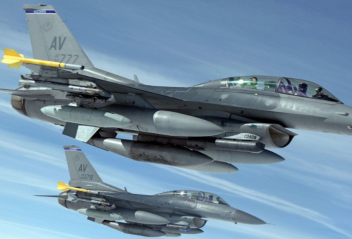 Ведущий Fox News Карлсон раскритиковал сенатора Грэма за требование передать F-16 Киеву