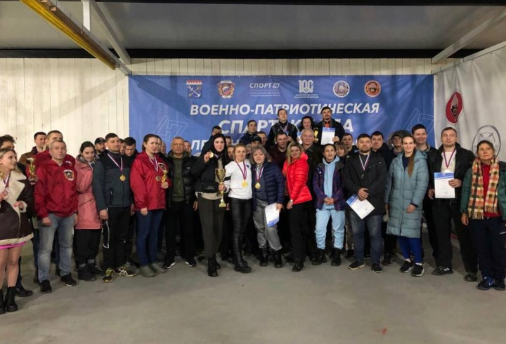 Женская команда стала чемпионом военно-патриотической спартакиады в Ленобласти