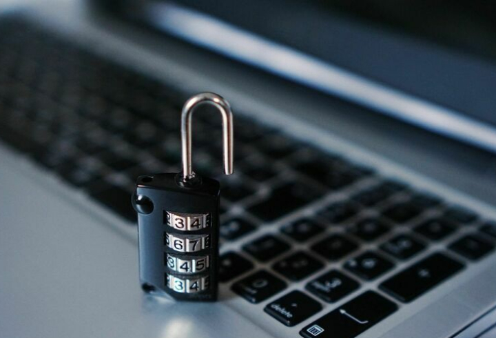 Госдума приняла законопроект о защите сайтов НКО от западных кибератак