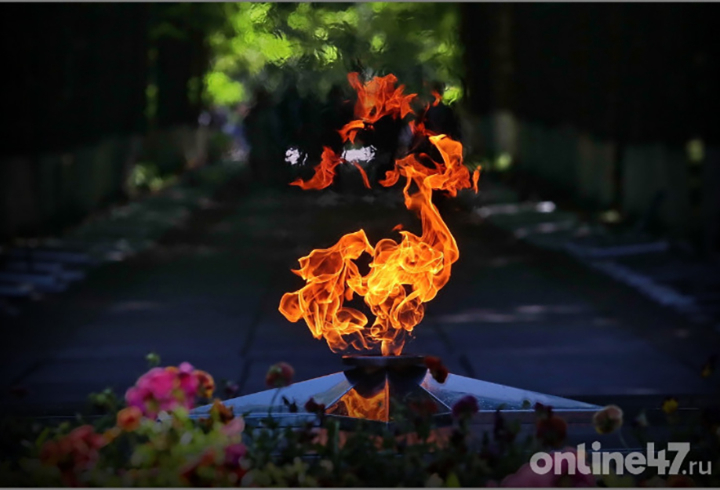 «Храним огонь Победы»: в Кингисеппе снова зажгут Вечный огонь на мемориале «Роща пятисот»