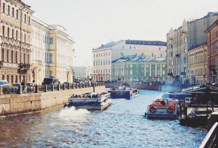 В Петербурге установили первый в России комплекс нейросетевого видеонаблюдения на водном транспорте