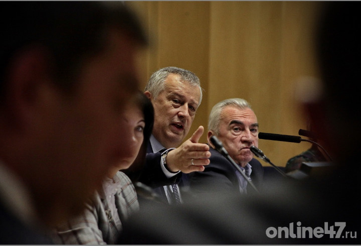 О здравоохранении, образовании и не только: губернатор Ленобласти обсудил с депутатами шесть ключевых для региона вопросов