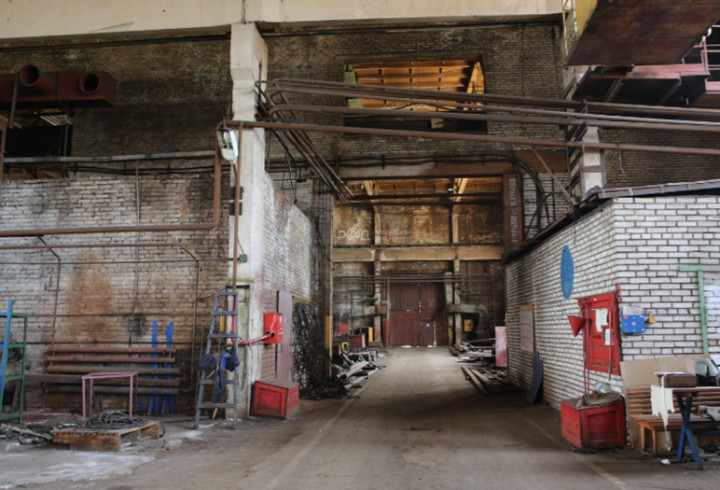 Производственный комплекс бывшего Ленинградского машиностроительного завода выставили на торги