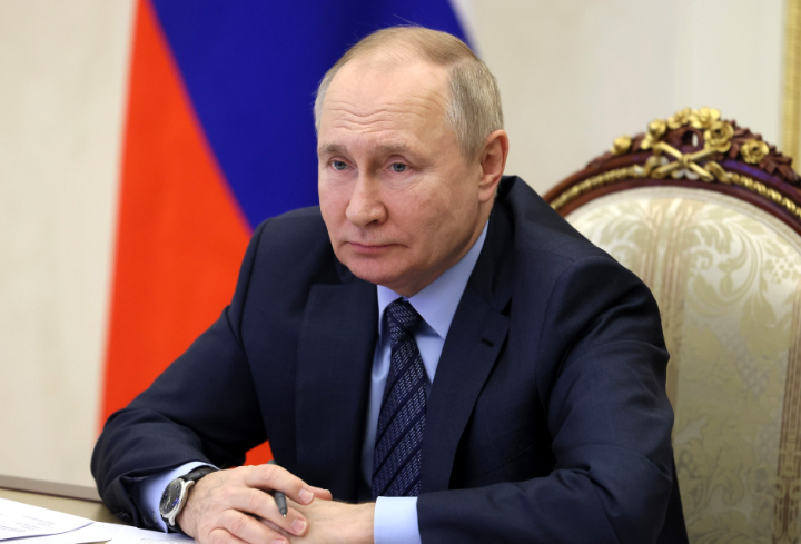 ВЦИОМ: большинство россиян уверены, что Владимир Путин обеспечит стабильность и развитие РФ