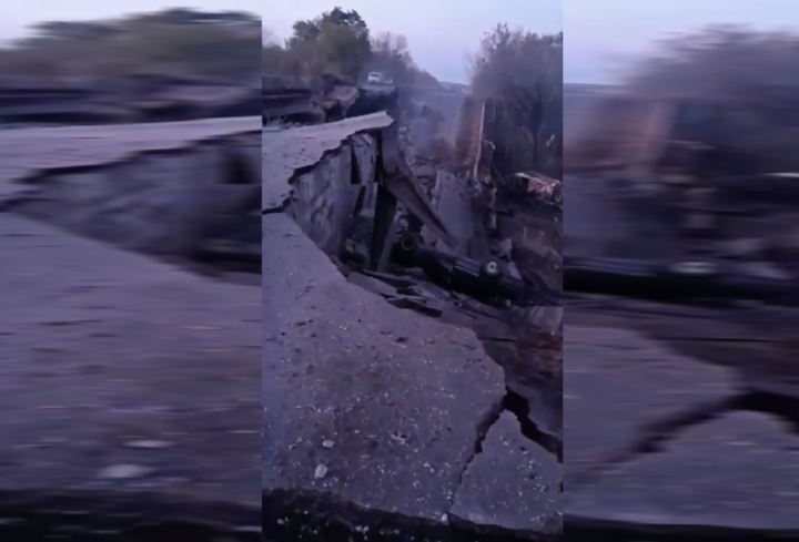 ВСУ разрушили мост на трассе между Ясиноватой и Горловкой