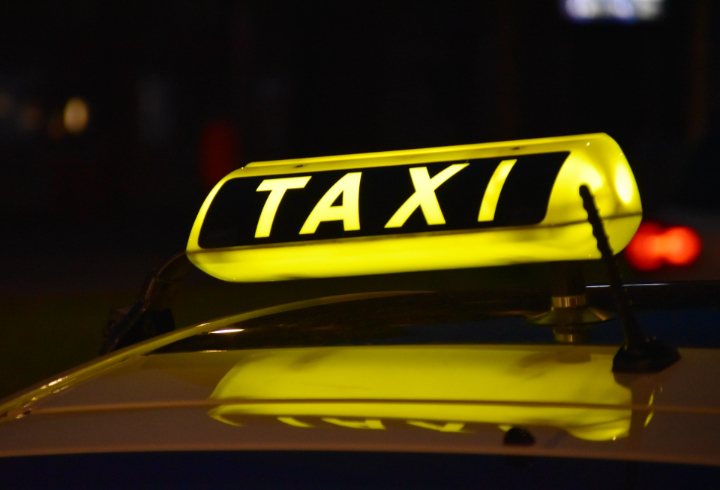Социальное такси в Ленобласти обеспечило повышение качества жизни людей с ограниченными возможностями