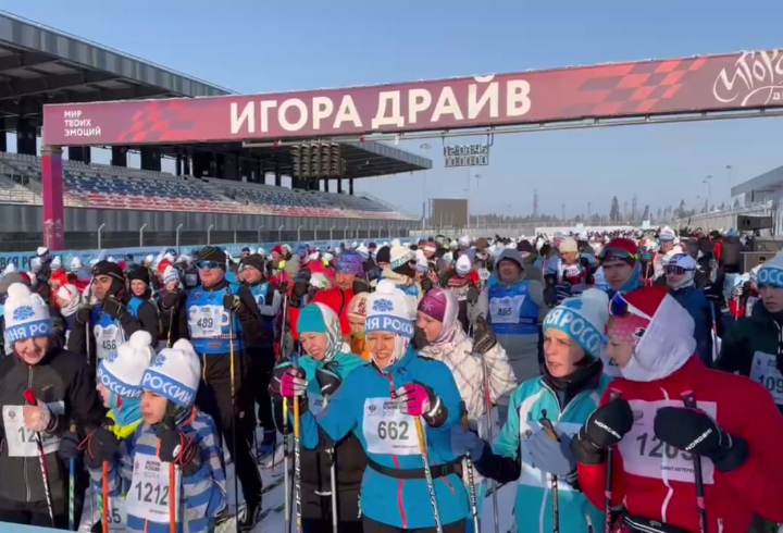 Сотрудники городских прокуратур Ленобласти приняли участие в гонке «Лыжня России»