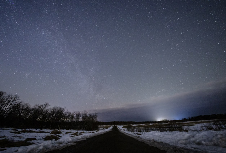 Звездное небо над Ладогой попало в объектив фотографов в Ленобласти