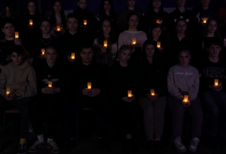 Участники смены Центра «Молодежный» почтили память погибших в теракте минутой молчания