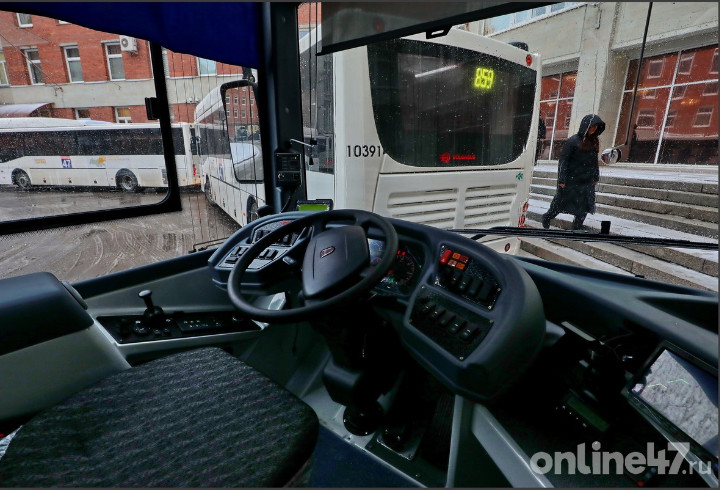 Сотрудники Госавтоинспекции Кировского района проверят пассажирские автобусы