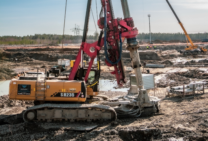 В Сосновом Бору начали строить новую градирню энергоблока Ленинградской АЭС
