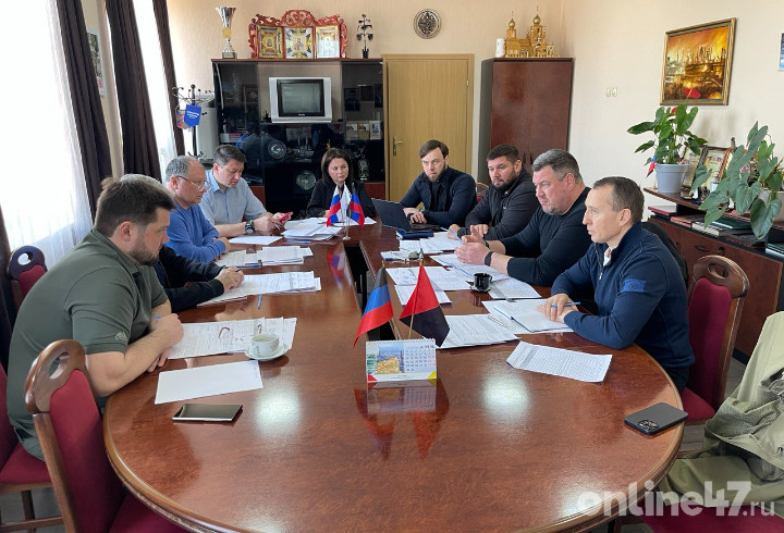 В Минстрое РФ высоко оценили вклад Ленинградской области в восстановление Енакиево